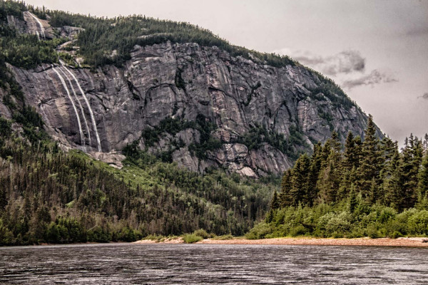 Le long de la rivière Nipissis 6